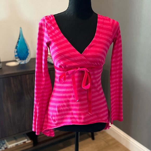 Boutique Pink Striped Top- Small - Picture 2 of 4